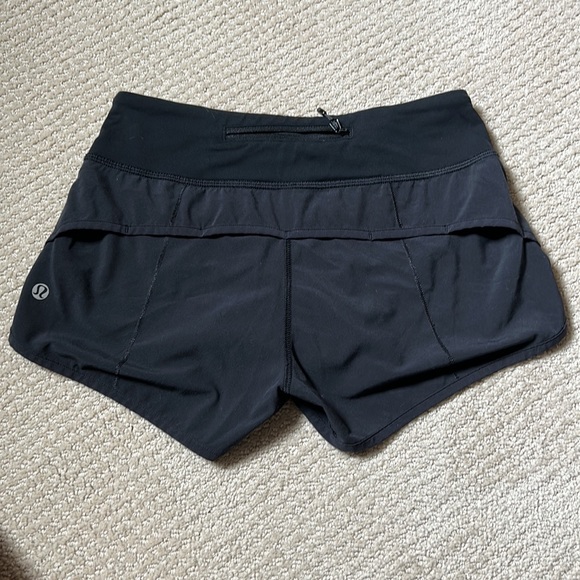 Lululemon speed short size 2 - Picture 2 of 5